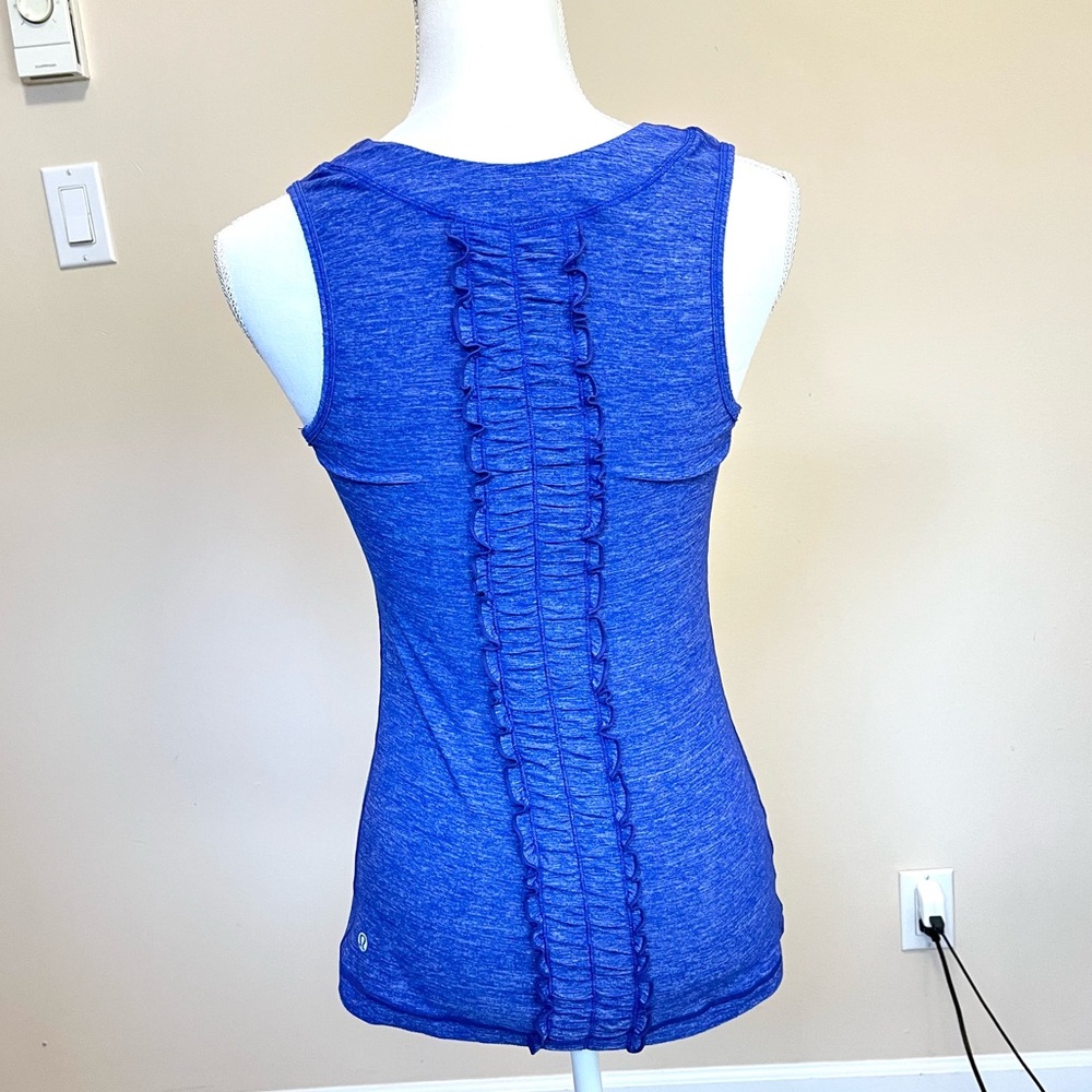 Lululemon Dash Tank - Picture 8 of 12